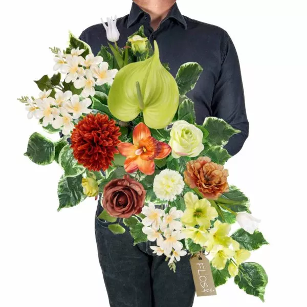 Eleganckie kompozycje na cmentarz – piękno, które nie zniknie.
