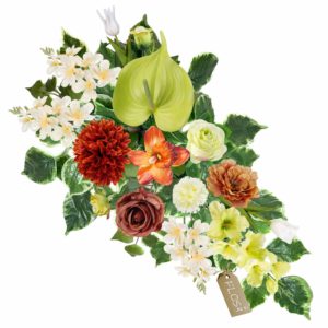 Eleganckie kompozycje na cmentarz – symbol pamięci i szacunku.